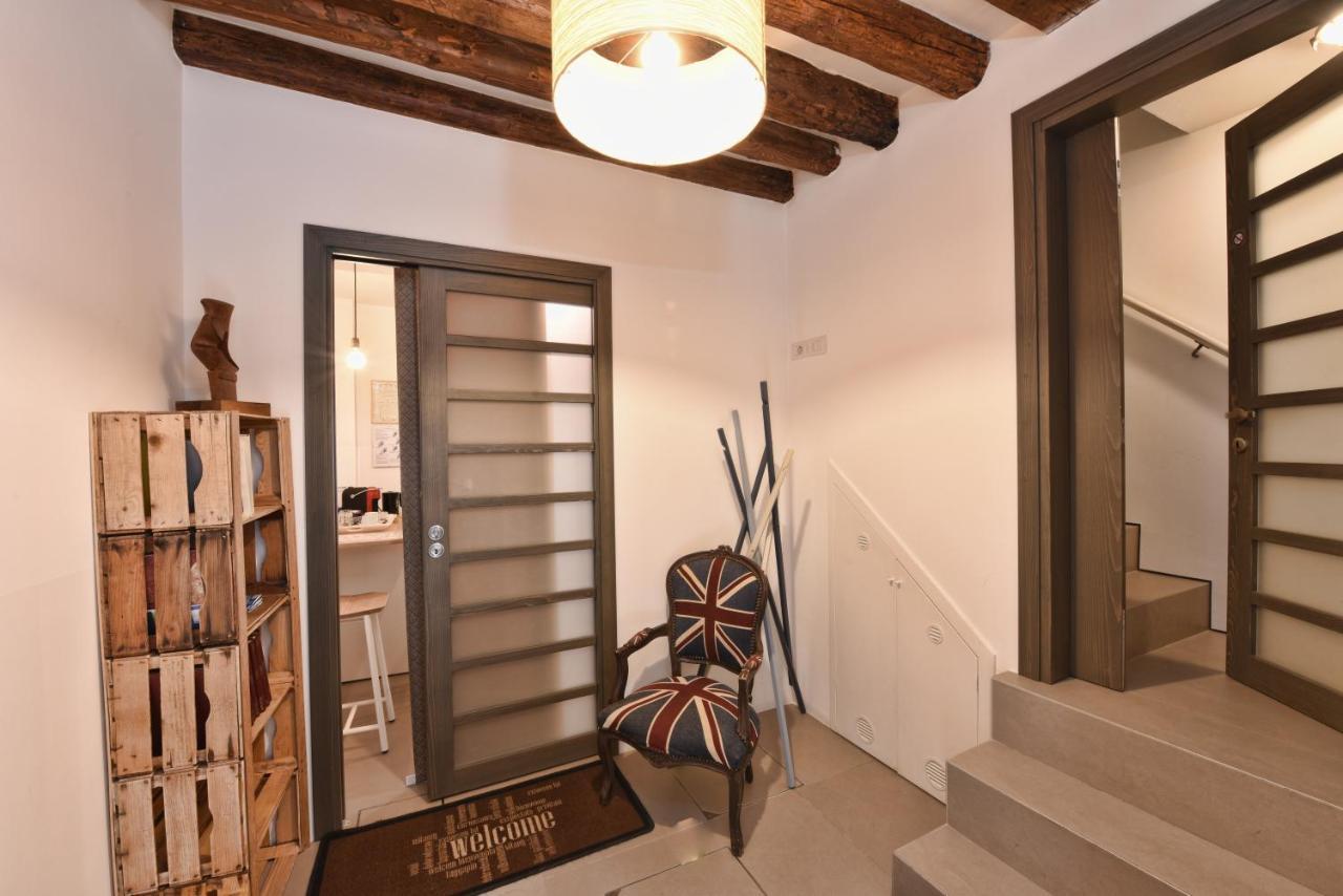 Lively Castello Comfort Room Private Bath & Privacy Венеция Екстериор снимка